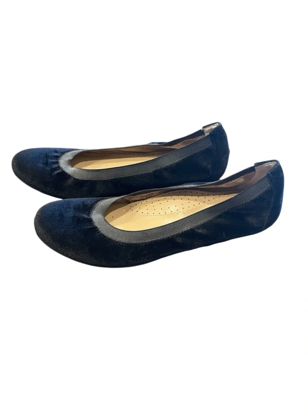 Neiman Marcus Black Velvet Ballet Flats - Comfortable Slip-On size 7.5
